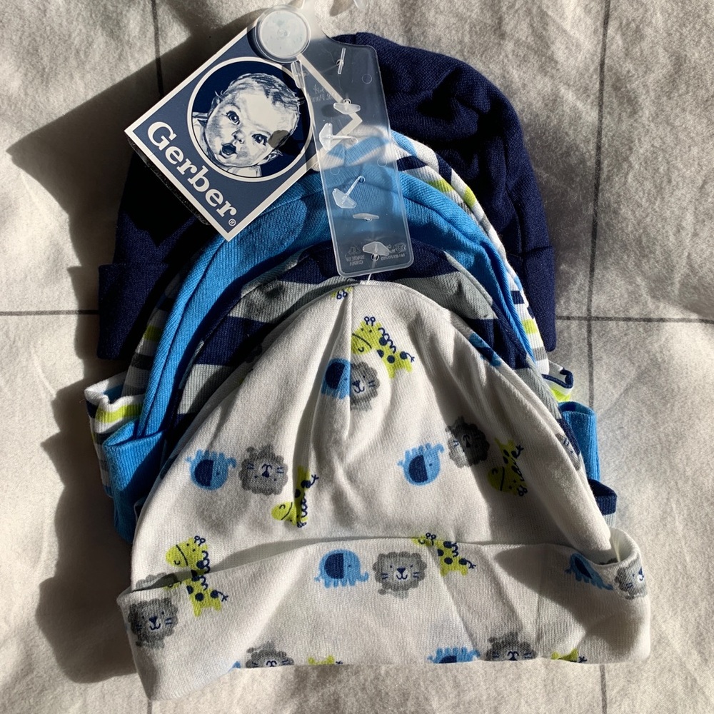 Lot of 5 Gerber baby beanies / hats NWT